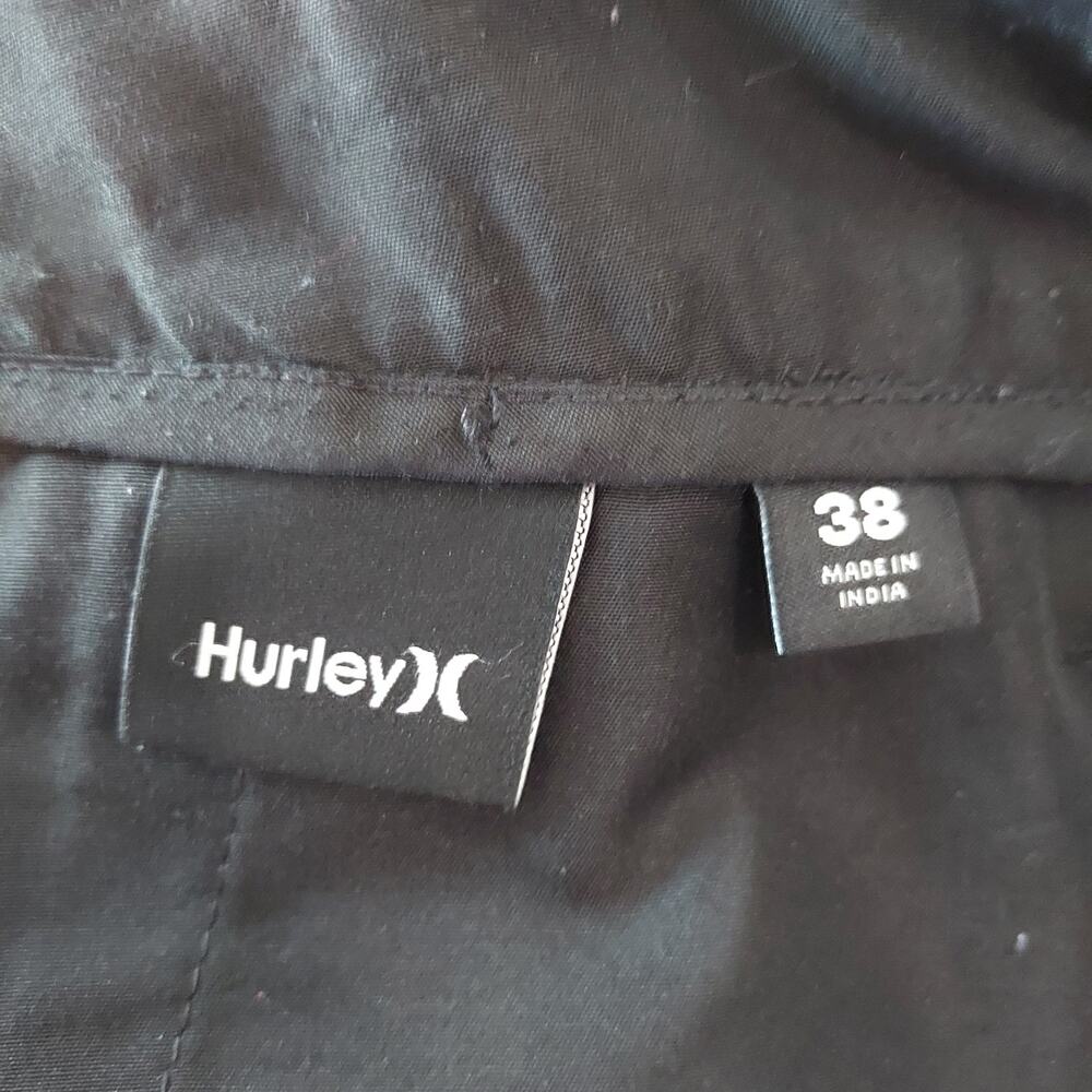Hurley Black w/White Plaid Casual Shorts Size 38 - Picture 9 of 10